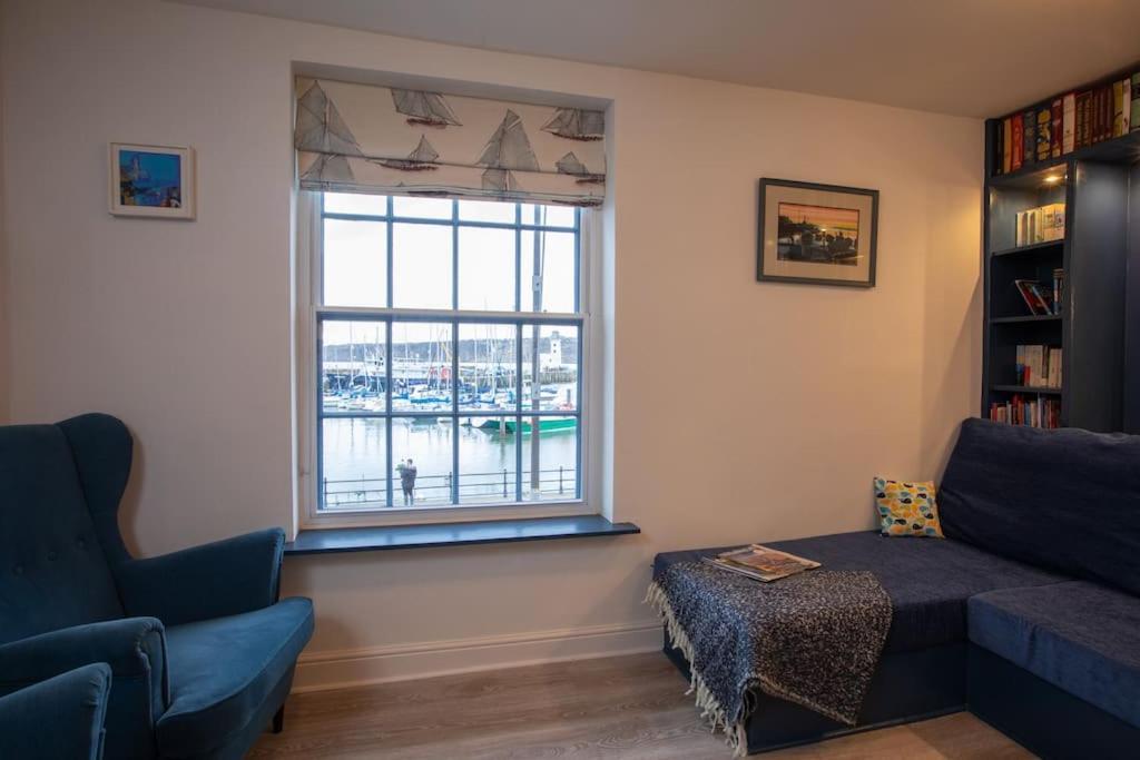 Herring Girl House - Harbourside Property, Sleeps 8 Scarborough Exterior foto