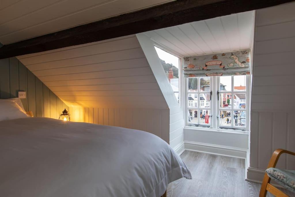 Herring Girl House - Harbourside Property, Sleeps 8 Scarborough Exterior foto